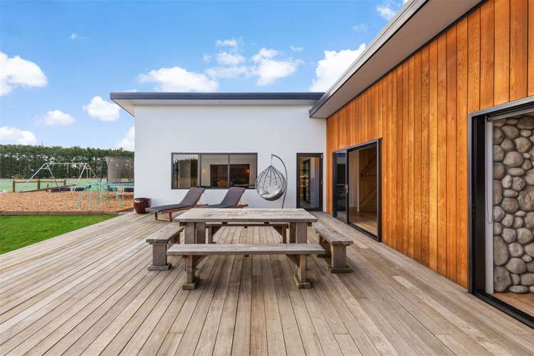 635 Downs Road West Eyreton_1