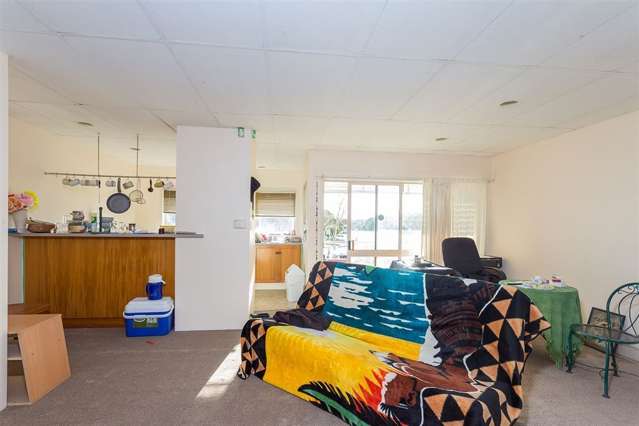 13/80 Bruce Mclaren Road Henderson_3