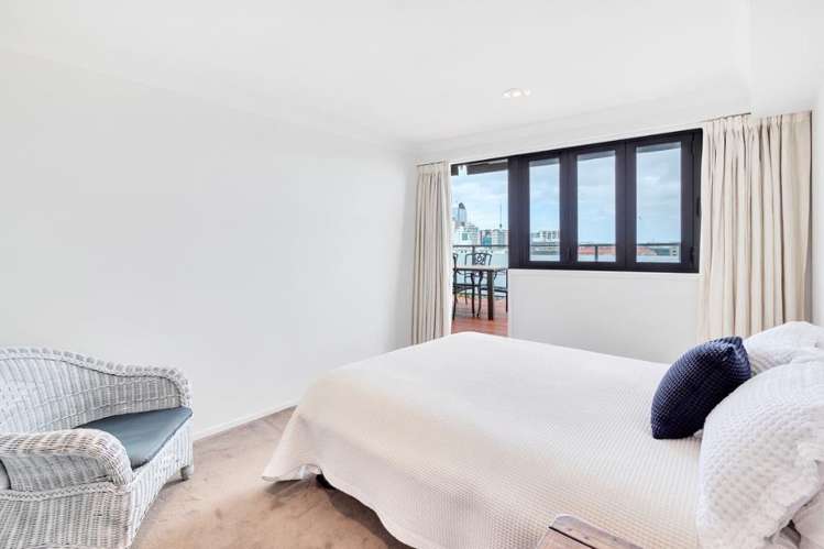 4d/10 Augustus Terrace Parnell_11