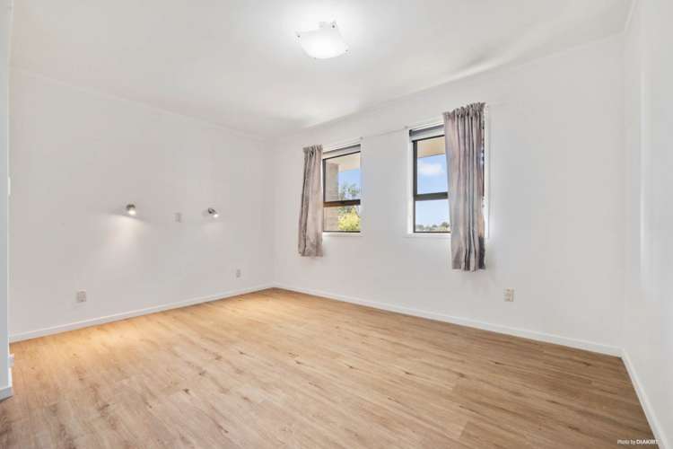 2/325 Glenfield Road Glenfield_8