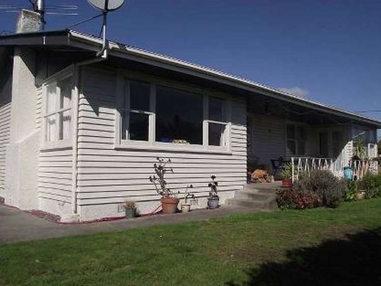 134 Broadway Carterton_13