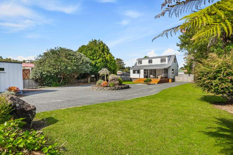 15 Taupaki Road_0