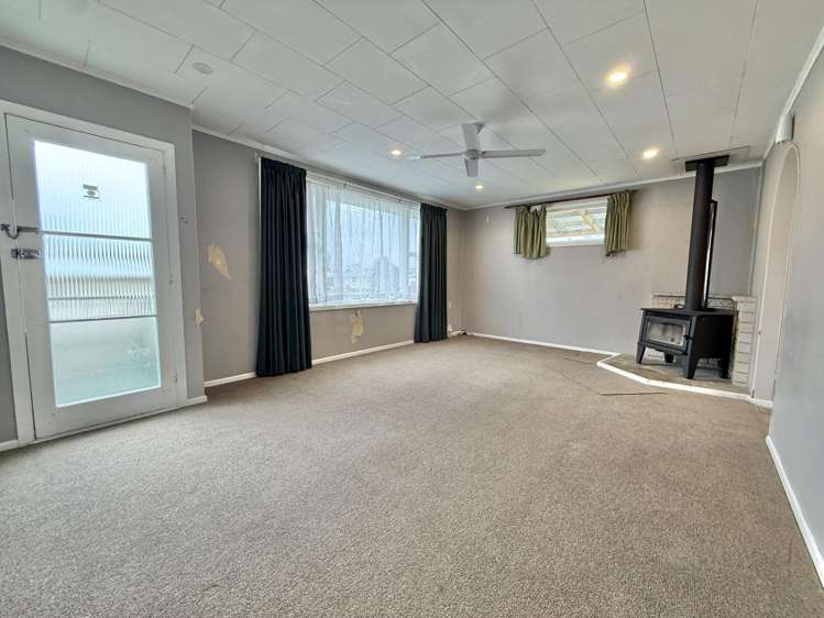 98 Arawa Crescent_4