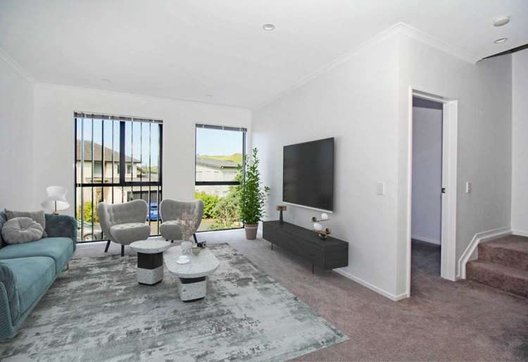 165 Barbarich Drive Stonefields_1