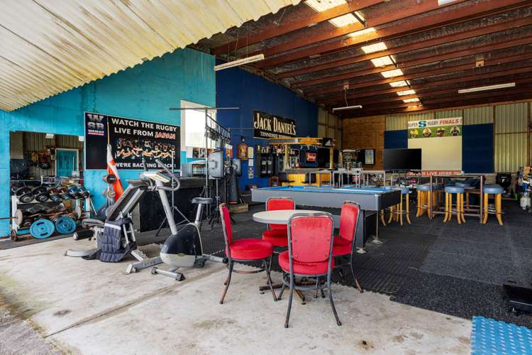 136 Okura River Road Okura_31