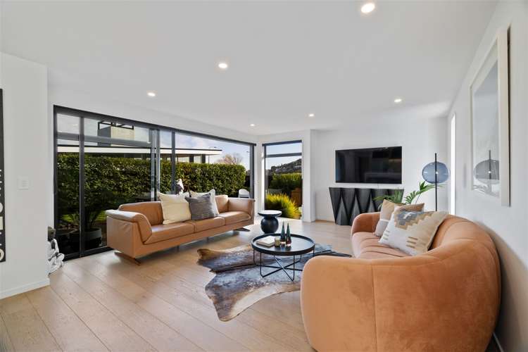 5 Betty Roberts Lane Cracroft_12