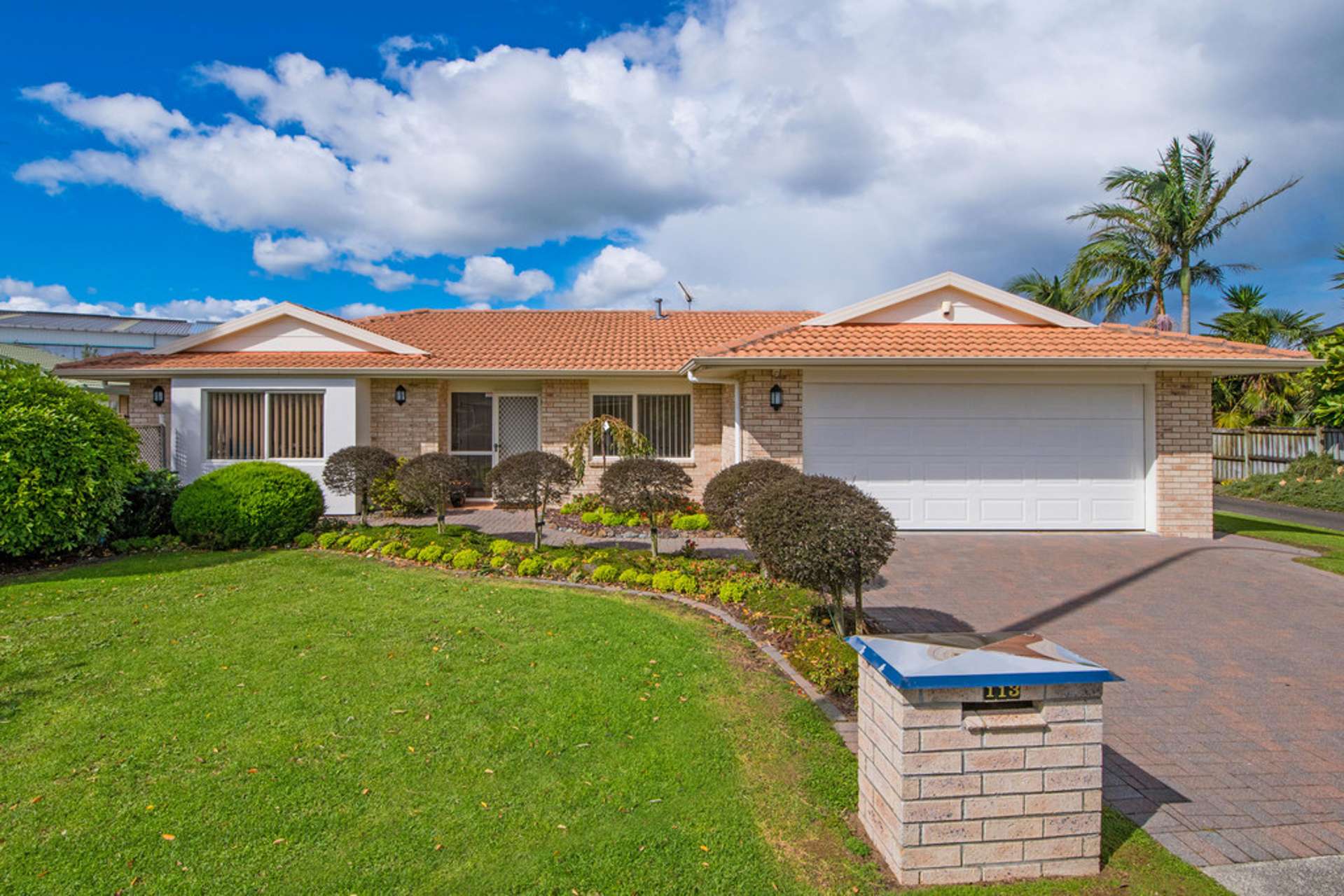 113 Longford Park Drive Takanini Papakura Houses for Sale One Roof