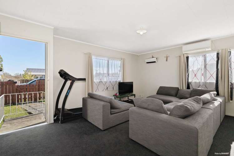 1/62 Redcrest Avenue Red Hill_3