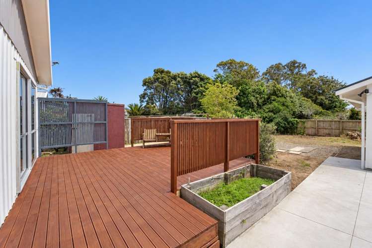 11 Makarini Street Paraparaumu_13