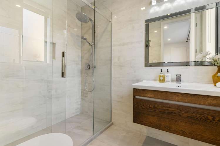 13 Seaview Road Castor Bay_16