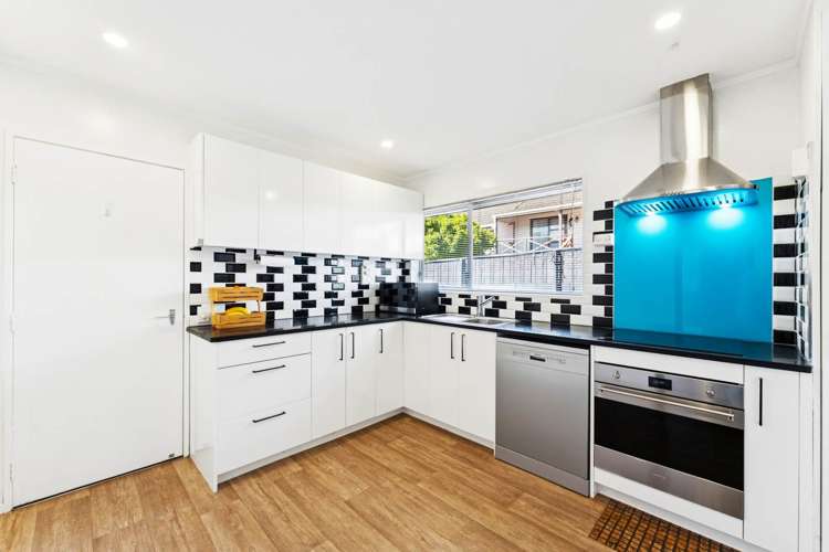 126B Barrack Road Mt Wellington_5