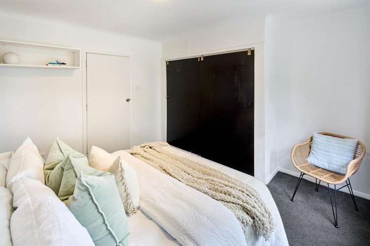 36 Chapman Crescent Naenae_12