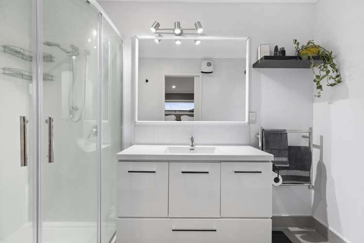 64 Wattle Drive New Brighton_12