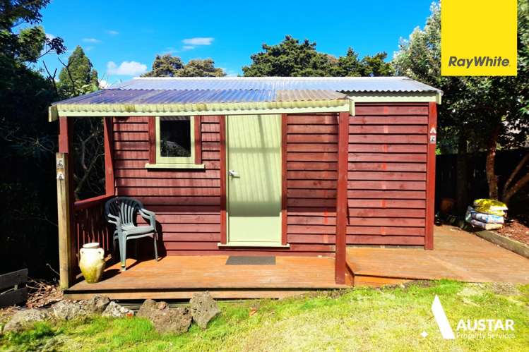 6 Dorothy Road Laingholm_20