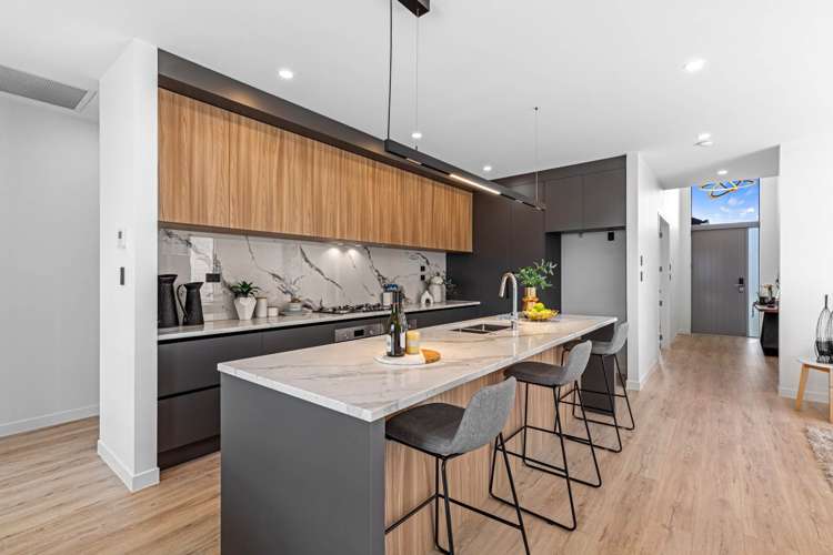 102 Waiwai Drive Wainui_8