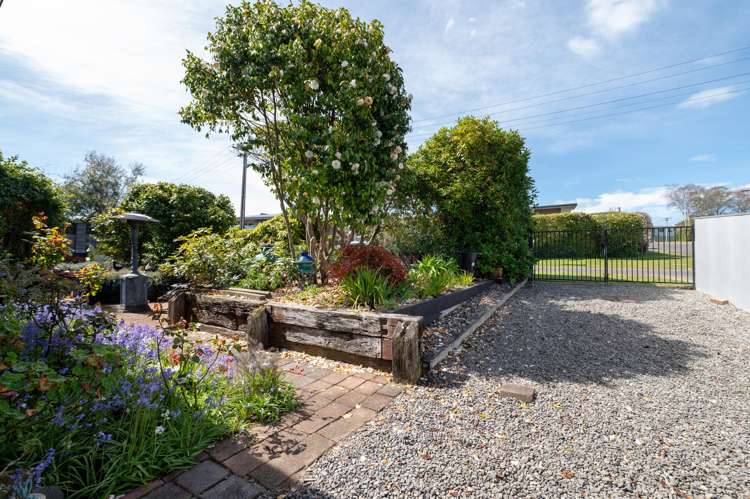 9 Gillies Avenue Central_29