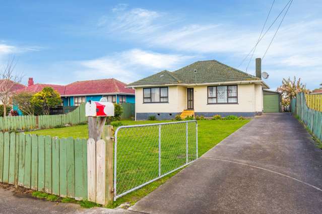 64 Johnstones Road Otara_3