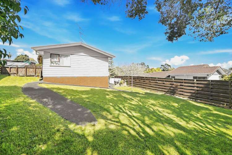 9 Contessa Drive Glenfield_18