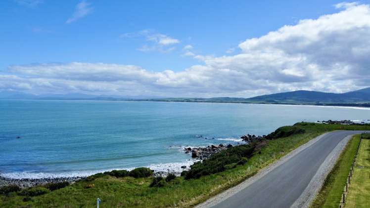 27 Tamatea Street Pahia_7