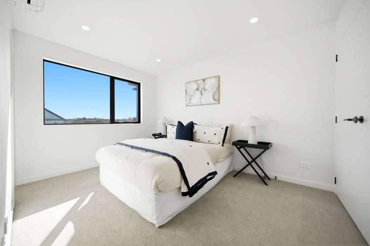 215 & 217 Henwood Road Westgate_9
