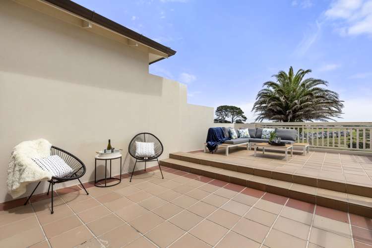 295 Pinecrest Drive Gulf Harbour_9