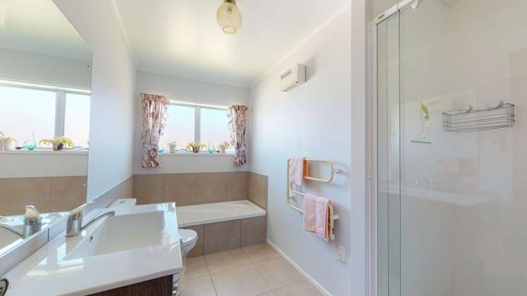 39 Hayward Road Ngatea_10