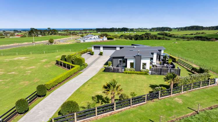 1177 Palmer Road South Taranaki Surrounds_46