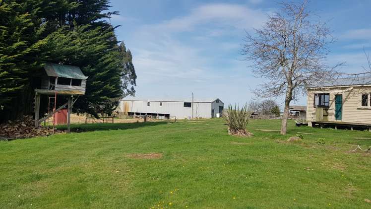97 Tongue Road Balclutha_15