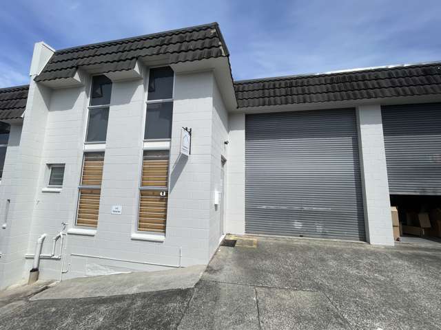 Tidy trade unit – 148sqm