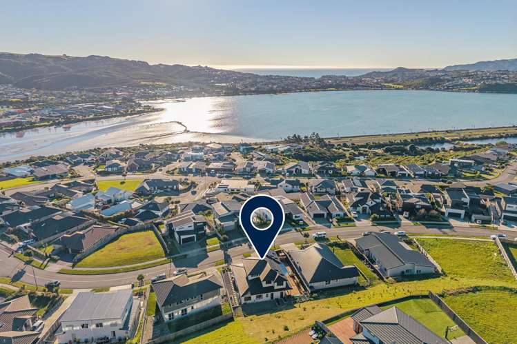 111 Queen Charlotte Drive Aotea_30
