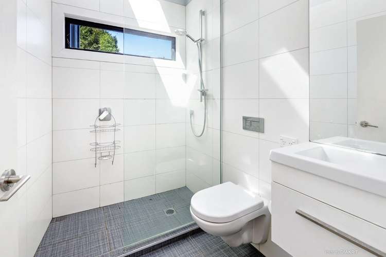 97 Madras Street 11509_10