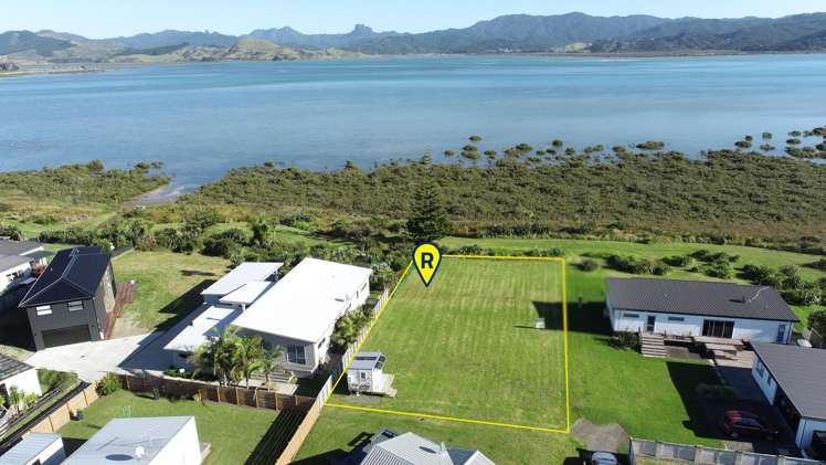 137 Kelly Jade Avenue Matarangi_4