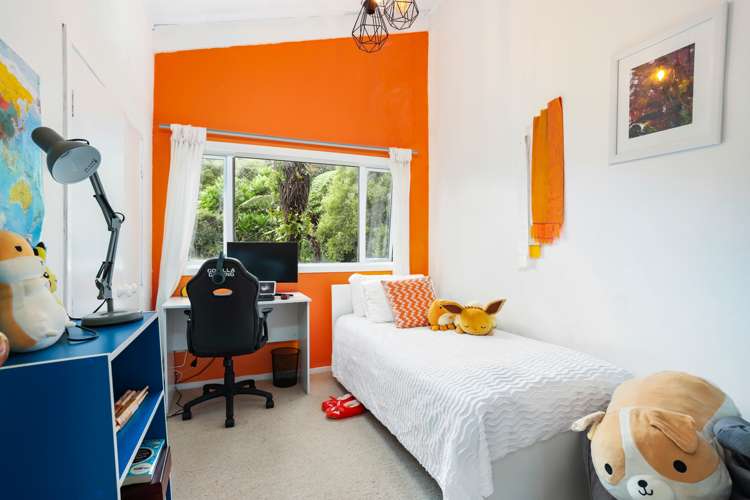 20 Warner Park Avenue Laingholm_18