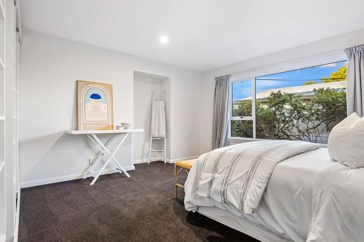 863 Ferry Road Woolston_9