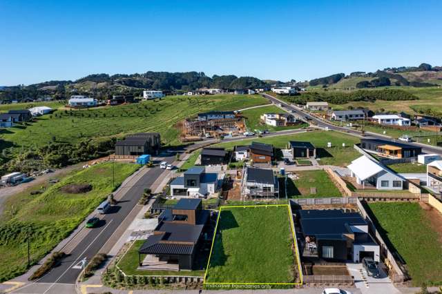 Modern Living Starts Here - Section/Build Option