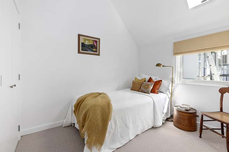 11/11 Pitarua Street Thorndon_9