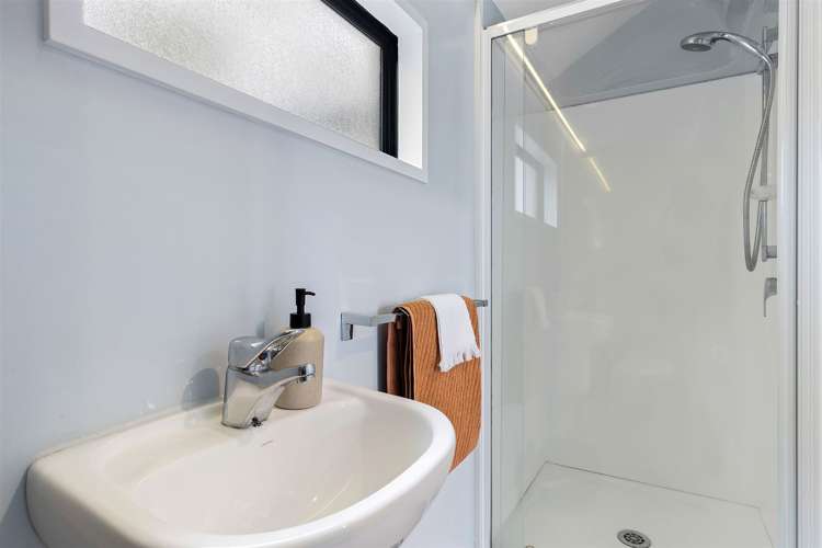 4/56 Hewitts Road Merivale_11