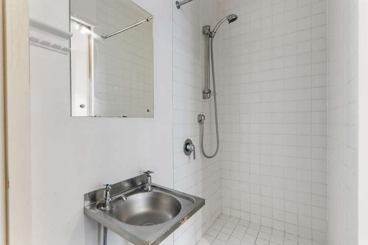 2g/2 Queen Street Auckland Central_8