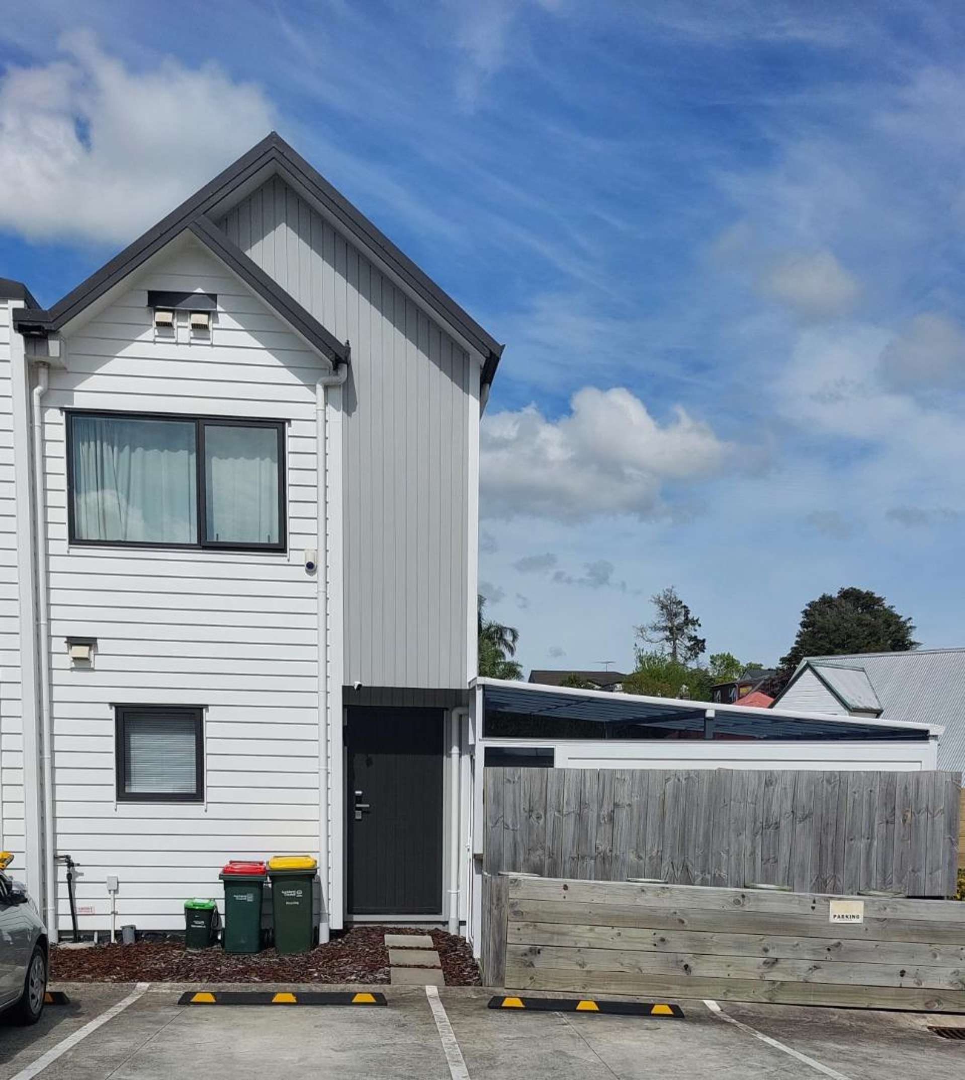 8/10 Rimu Street 1732_0