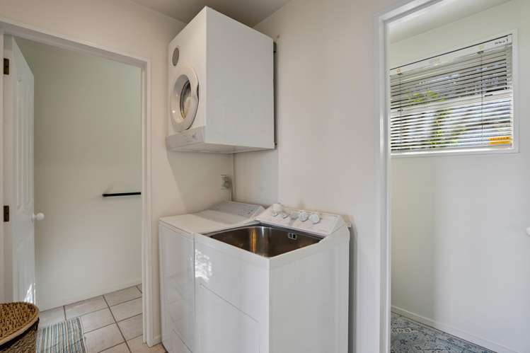 3/6 Suburb Street Queenstown_15