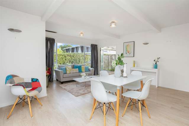 C/21a Kingsview Road Mount Eden_3