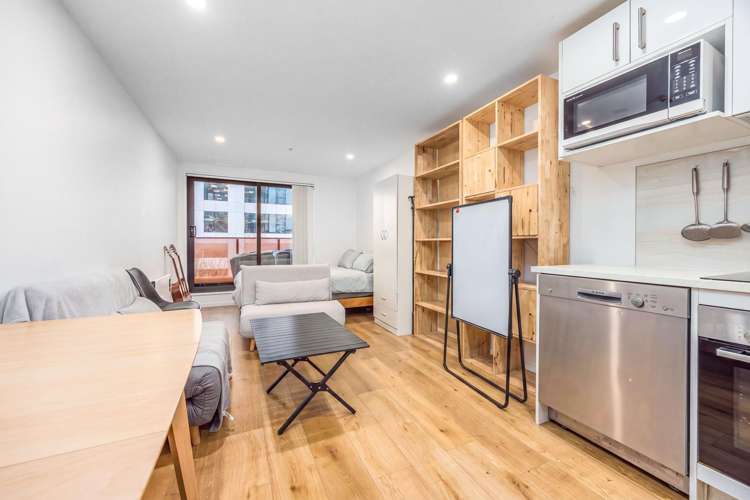 503/57 Wakefield Street_0