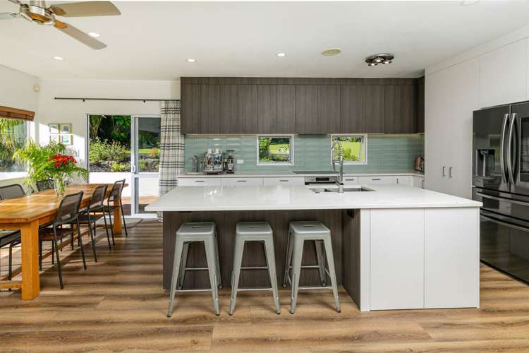 32 Waipuia Place Greenhithe_8