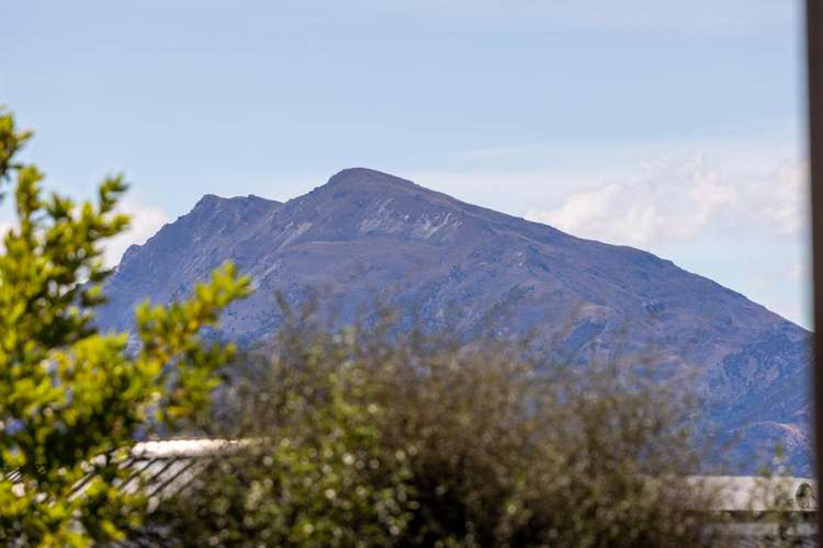 44 Stackbrae Avenue Wanaka_12