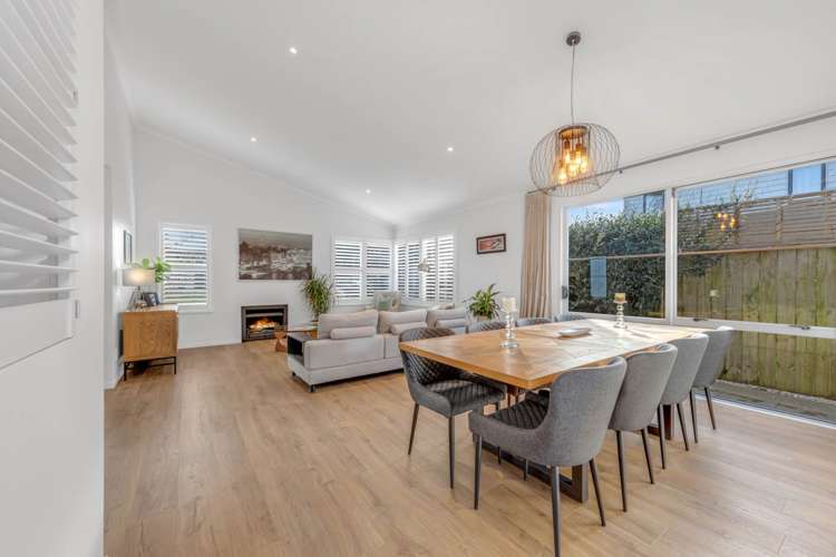 123 Pine Harbour Parade Beachlands_16