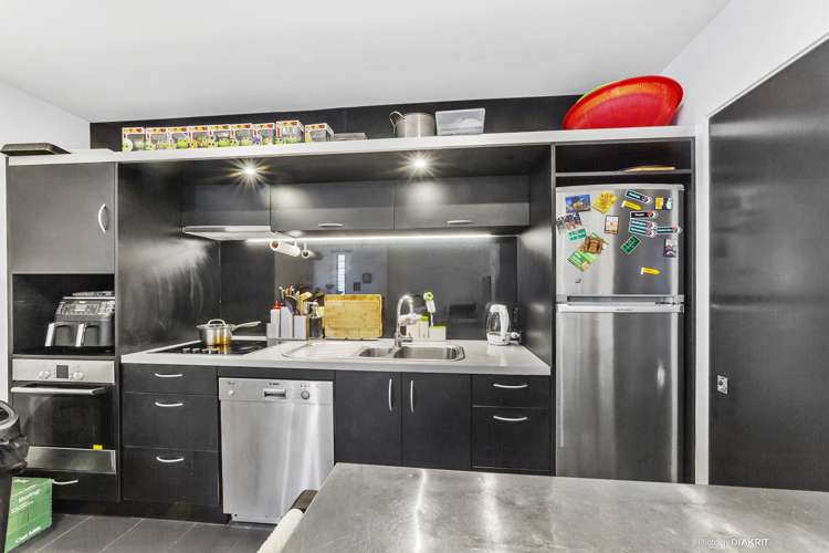 5h/1 Hanson Street Mount Cook_5