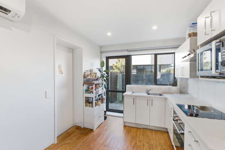 4/31 Buffon Street Waltham_3