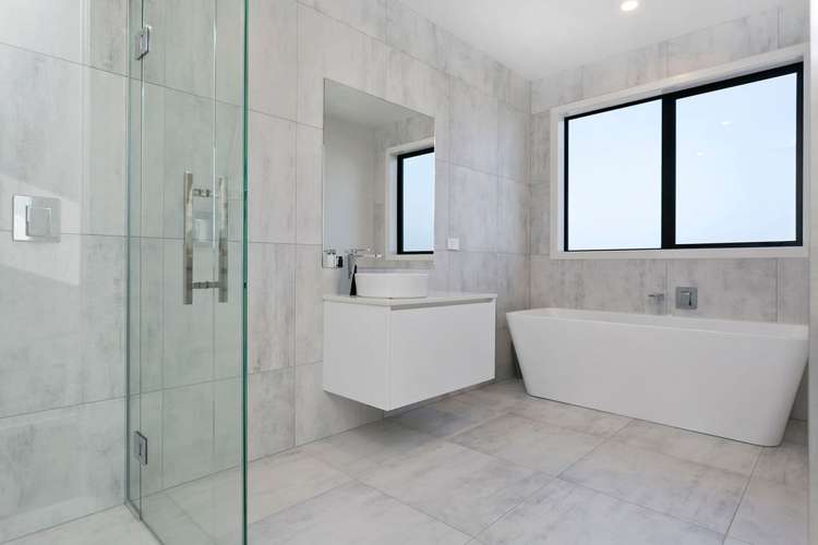 22 Alan Livingston Drive Cambridge_17