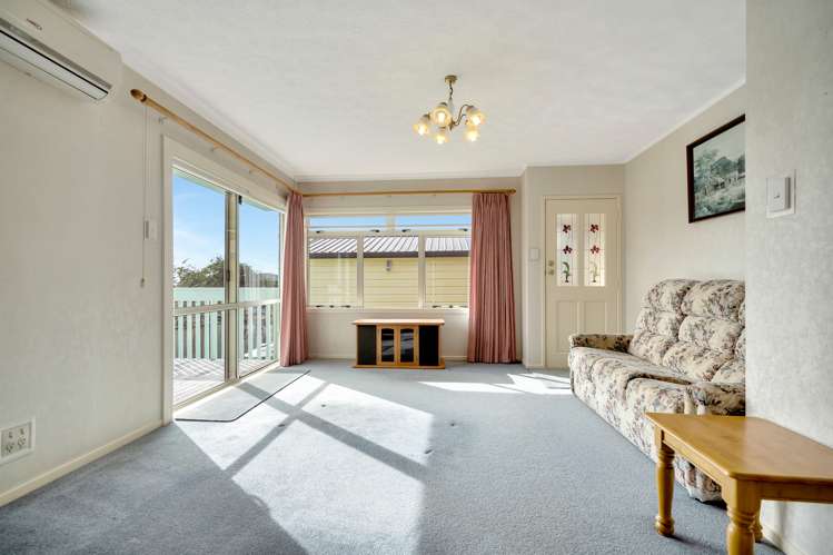 2/12 Tanoa Place Glendene_6