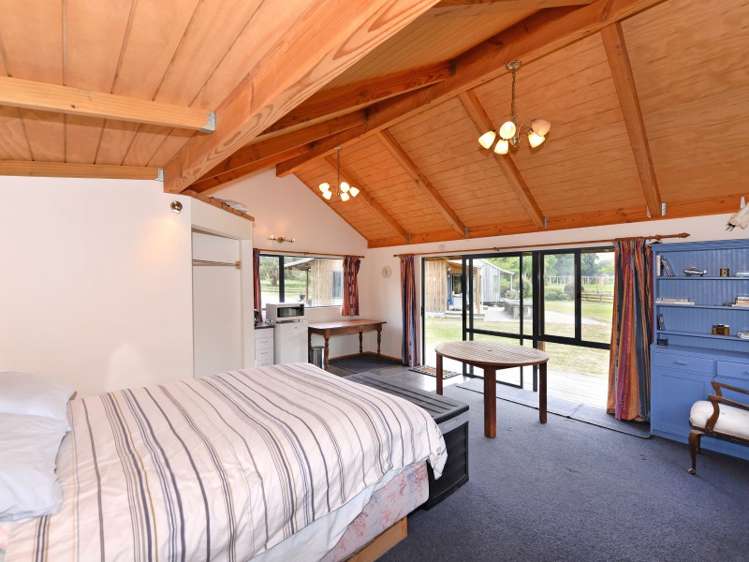 12 Baigent Valley Road Wakefield_17